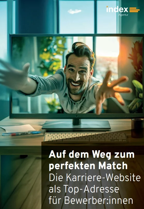 Titelseite des White Papers Karriere-Website mit Mann, der einem aus einem Computerbildschirm anschaut, und der Aufschrift "Auf dem Weg zum perfekten Match. Die Karriere-Website als Top-Adresse für Bewerber:innen".